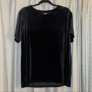 Old Navy Black Velvet Top Size Large